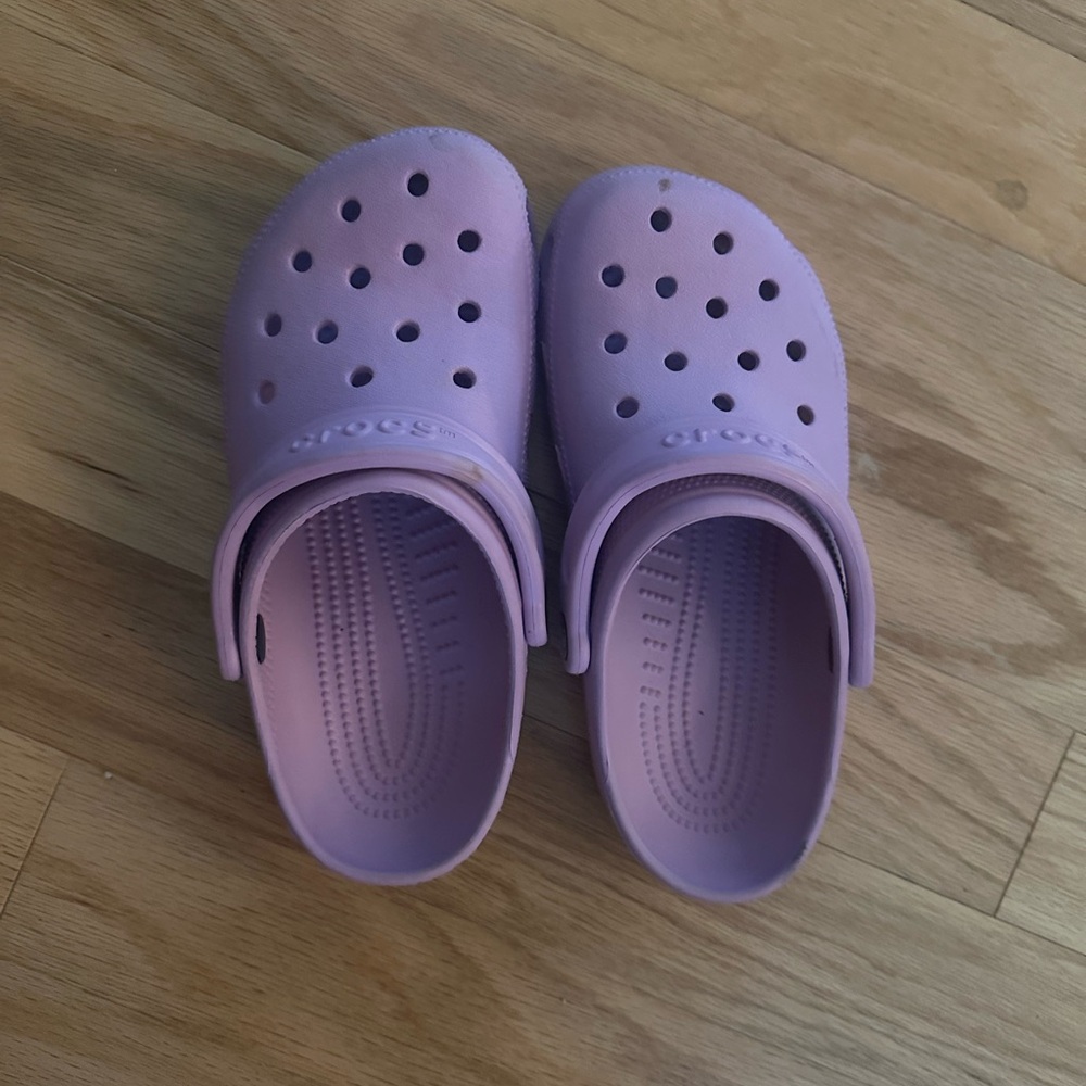 Women’s Purple Crocs Clogs